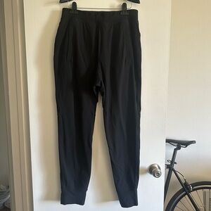 Lululemon Athletica Men’s Black Classic Loungewear Stretch Joggers size Large